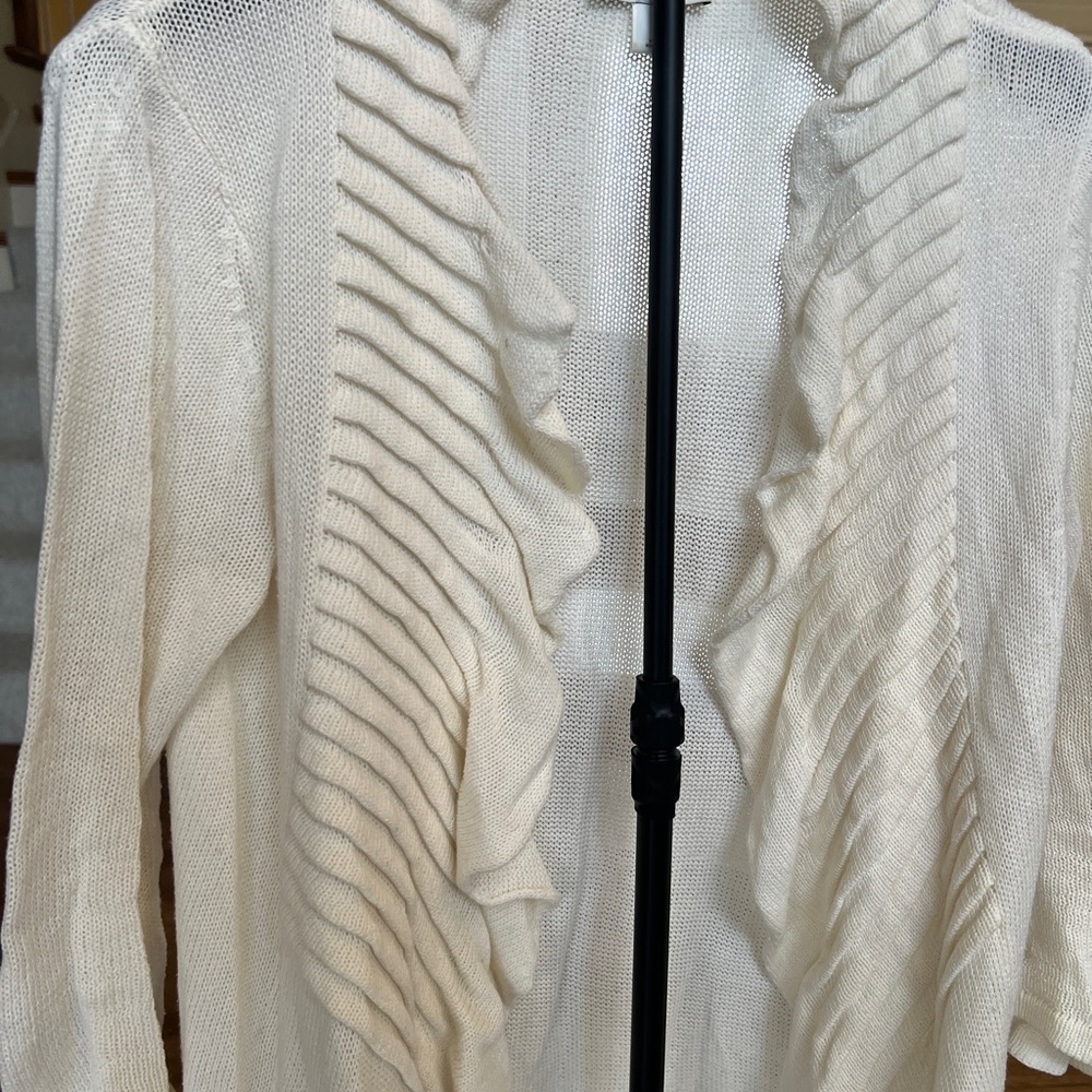 LOFT Cream Ruffle Cardigan - Picture 2 of 4